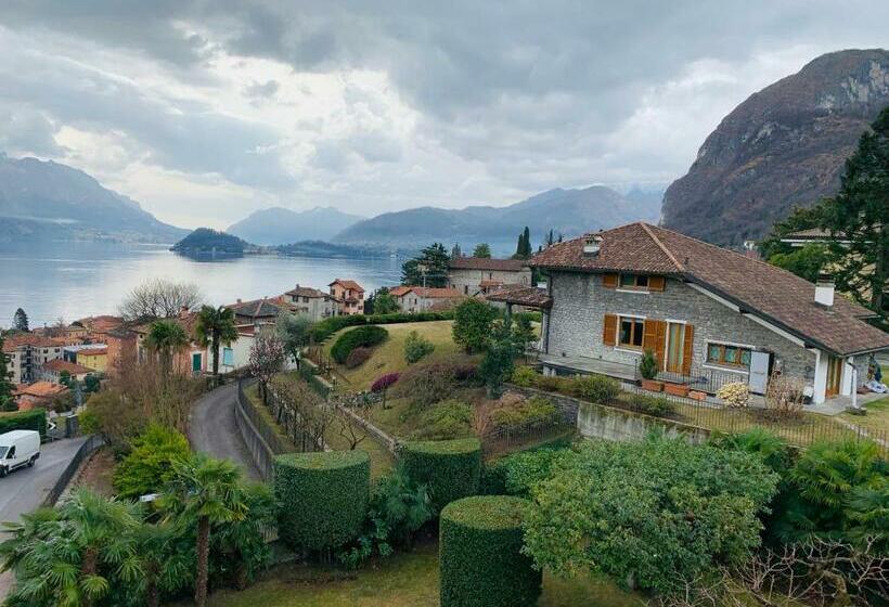 Superior room with lake view, Loveno