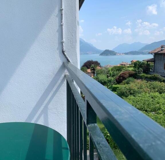 스탠다드 룸 산 전망, Loveno