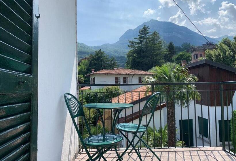 스탠다드 룸 산 전망, Loveno