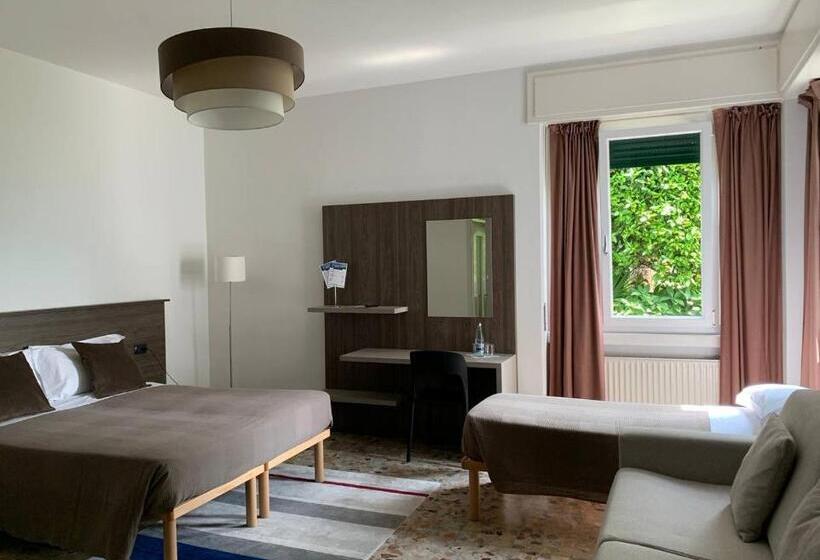 스탠다드 트리플 룸 가든 전망, Loveno