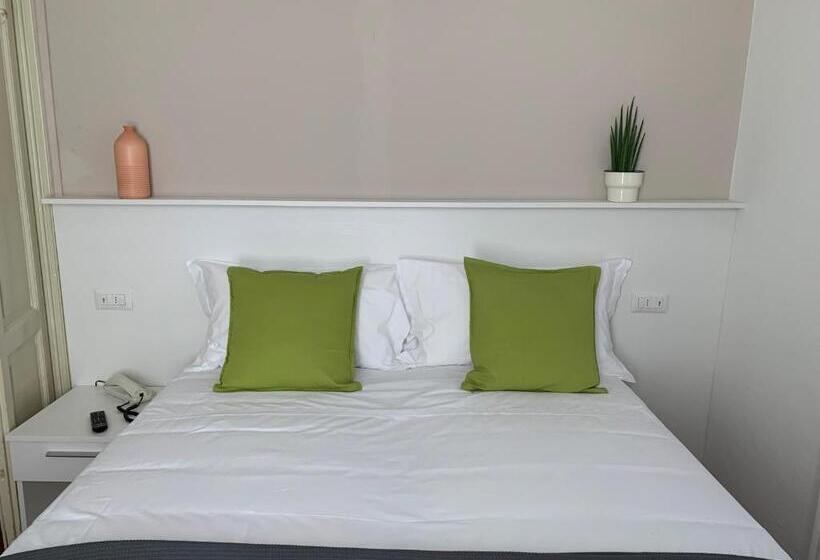 스탠다드 룸, Loveno