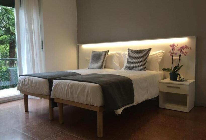 스탠다드 전망 룸, Loveno