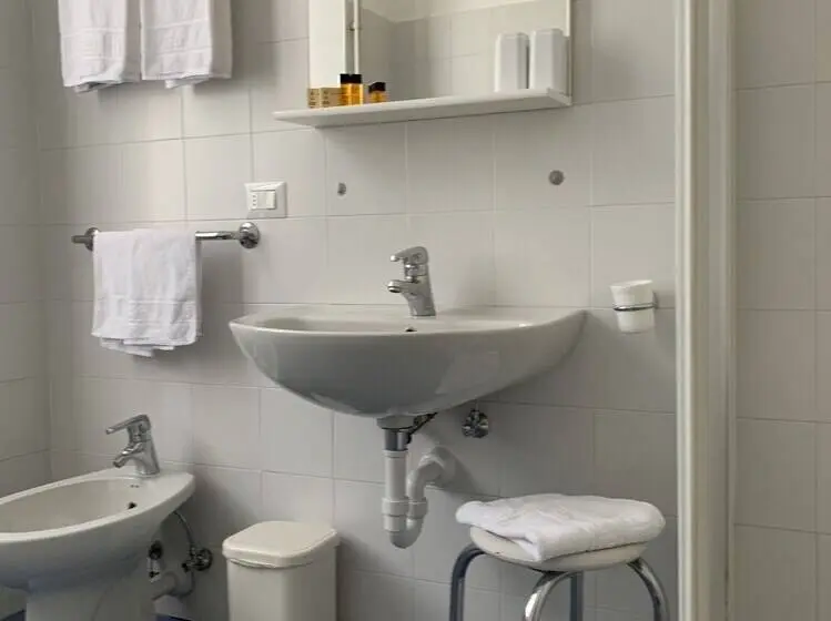 Standard-huone Järvinäkymä, Loveno
