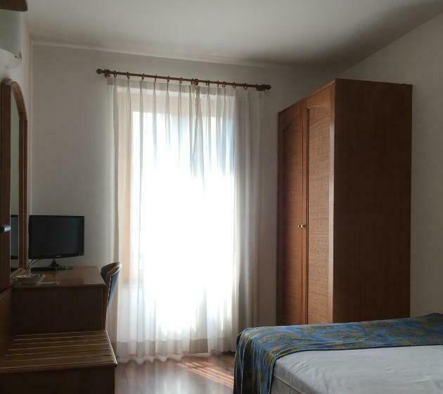 기본룸, Metropole