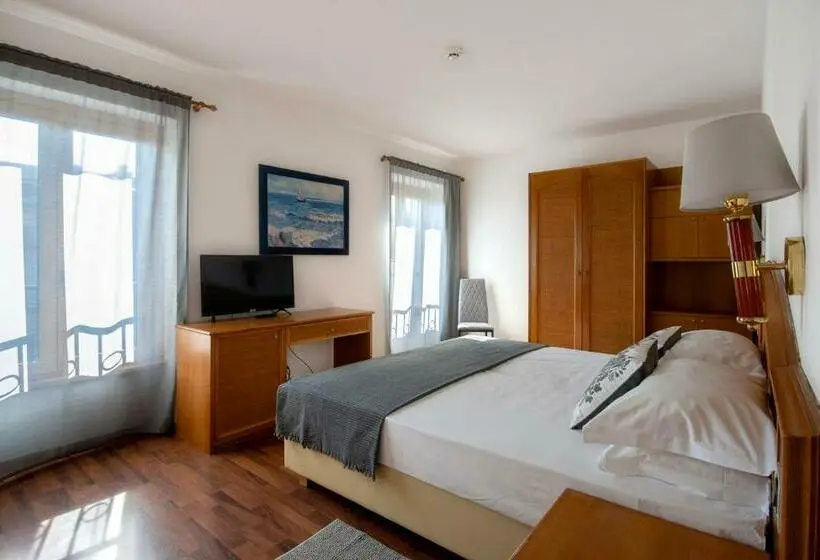 اتاق استاندارد, Metropole