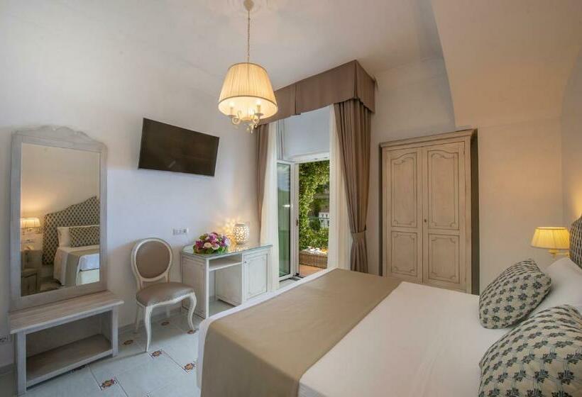 디럭스 룸 바다 전망, Pellegrino