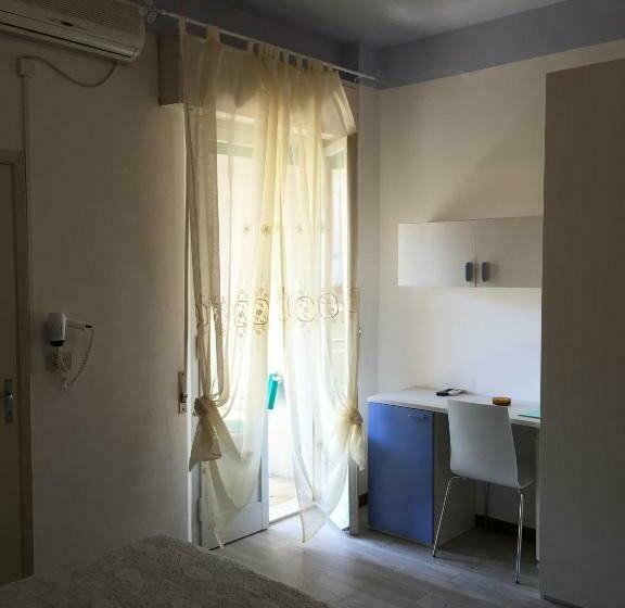 غرفة قياسية, Promenade