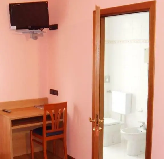 اتاق استاندارد سه نفره, Ristorante Al Bassanello