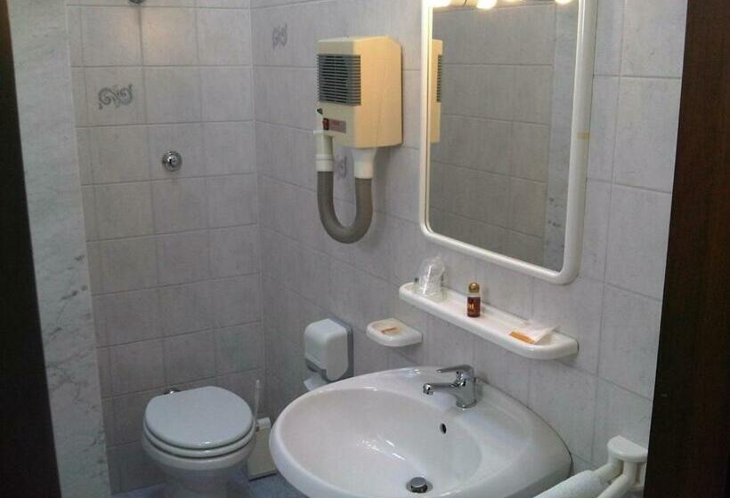 חדר סטנדרט יחיד, Ristorante Il Cavaliere