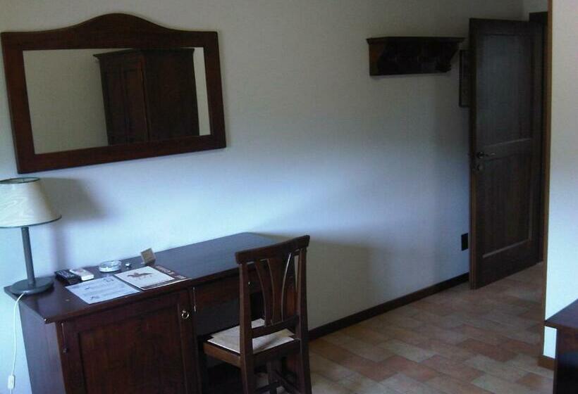 חדר סטנדרט יחיד, Ristorante Il Cavaliere