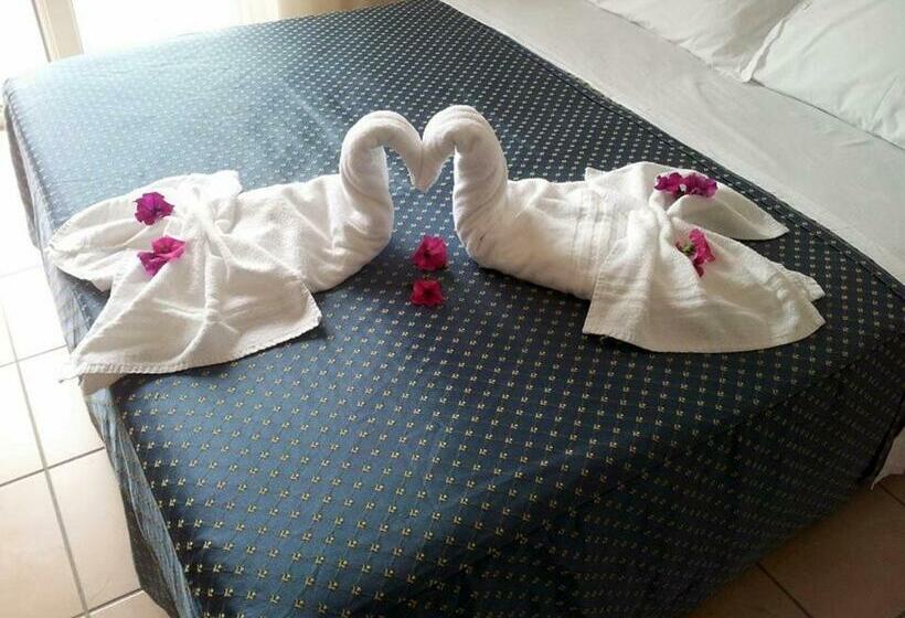 חדר סטנדרט לארבעה, Souvenir