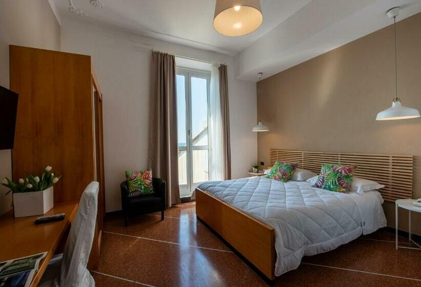 バルコニー付きスタンダードルーム, Tigullio