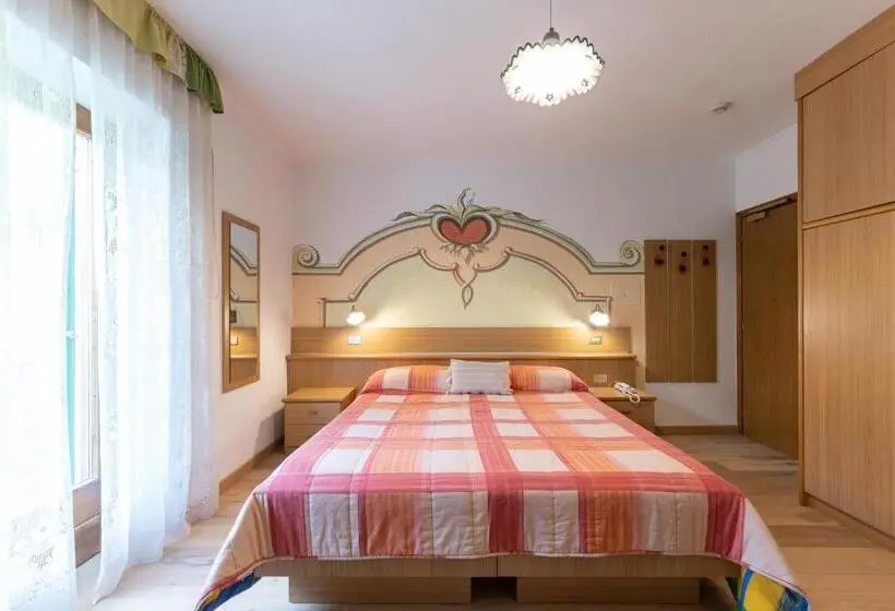 اتاق استاندارد, Latemar Hotel Suites Spa