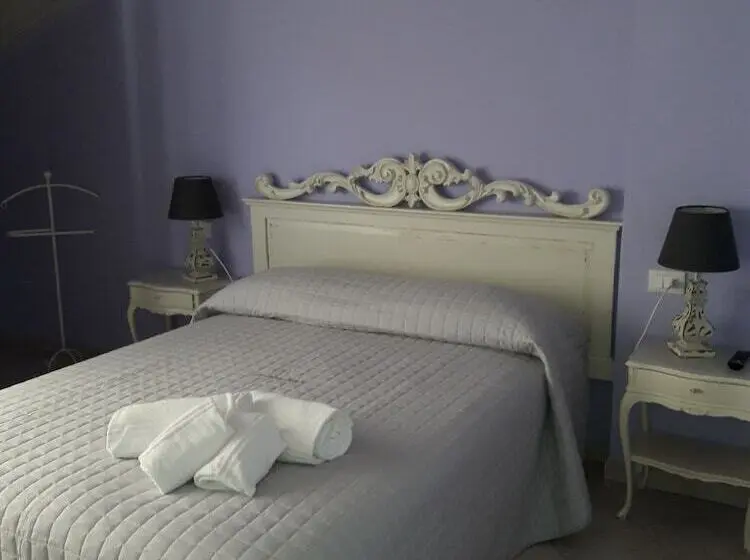バルコニー付きスタンダードルーム, Le Rêve   Lake View Rooms