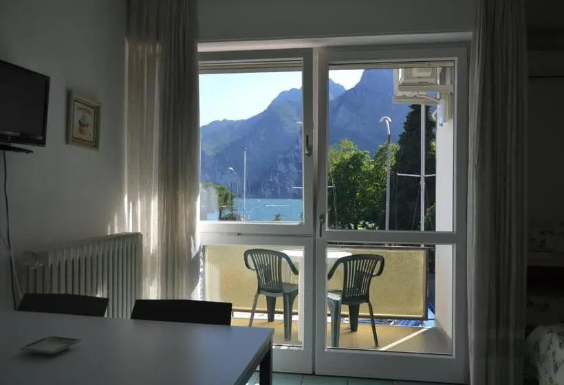 Standard studio with lake view, Residence Ambra