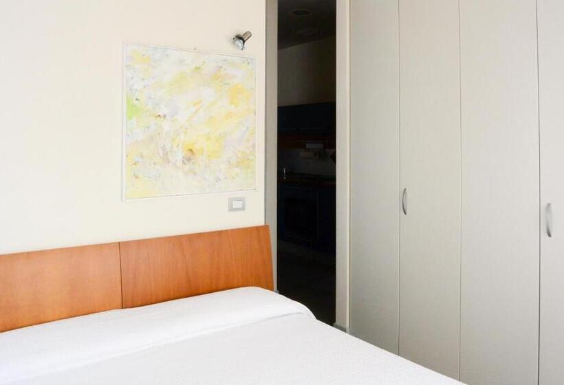 带1个卧室的高级公寓, Vista Hotel & Residence