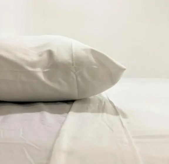 ルームシェアのワンベッド, Sjo Oasis Hostel