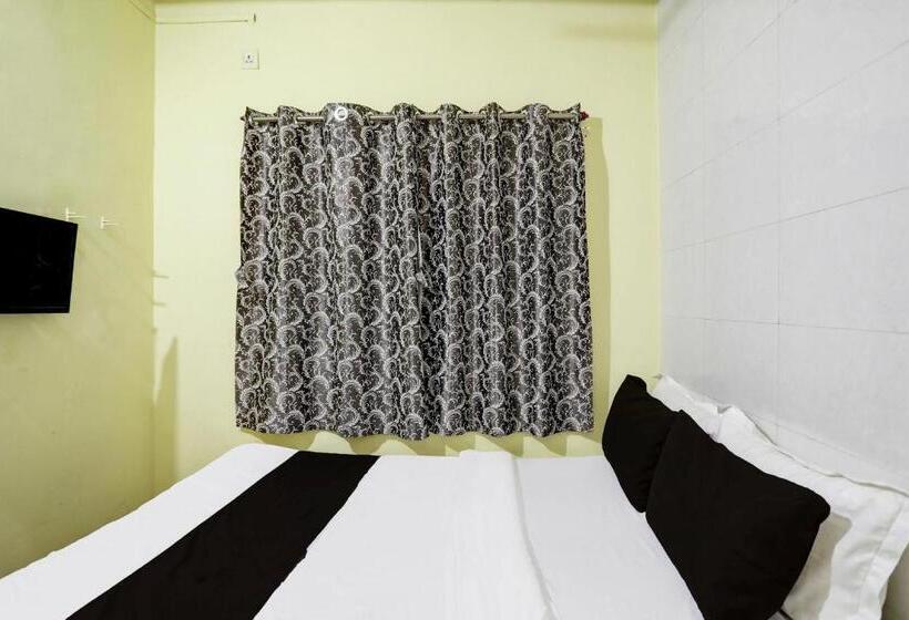 Háromágyas Classic Szoba, Sai Palace Lodging