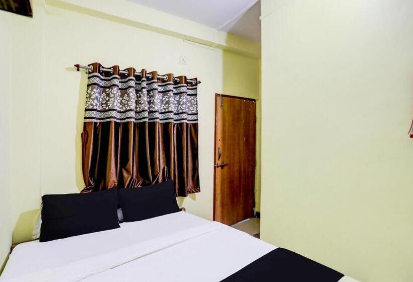 Háromágyas Classic Szoba, Sai Palace Lodging