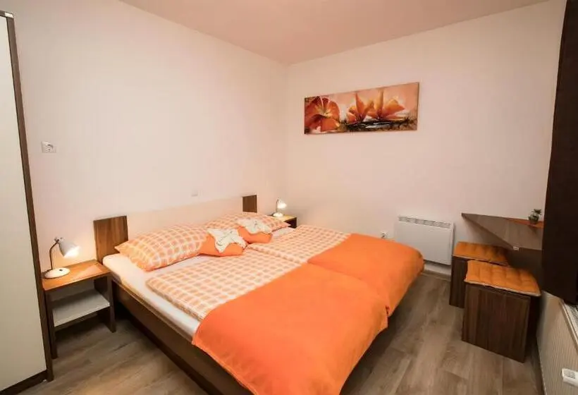 اتاق استاندارد با بالکن, Accommodation Resman