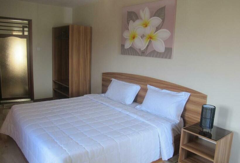 اتاق استاندارد با بالکن, Auberge Le Rajah