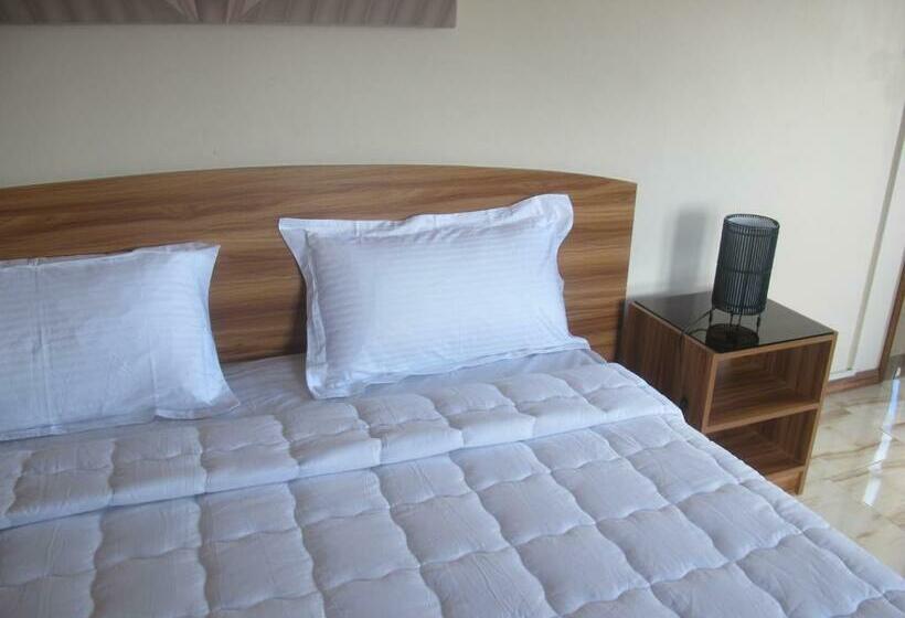 اتاق استاندارد با بالکن, Auberge Le Rajah