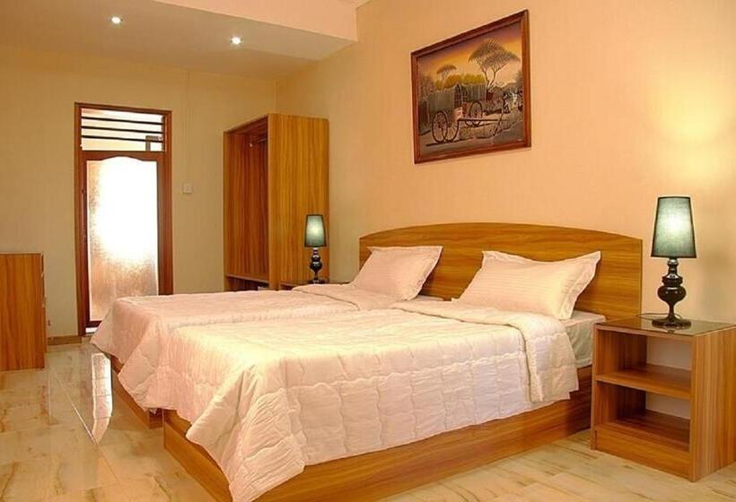 اتاق استاندارد با بالکن, Auberge Le Rajah