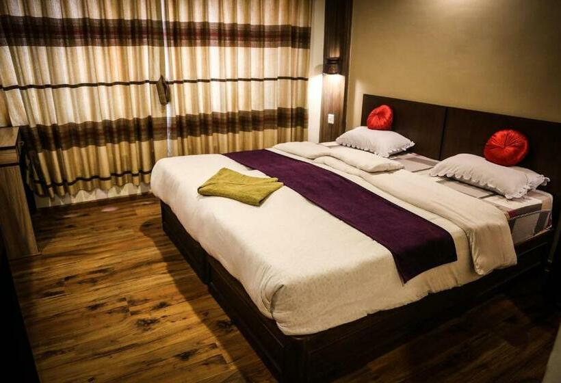 اتاق استاندارد, Kumari Guest House