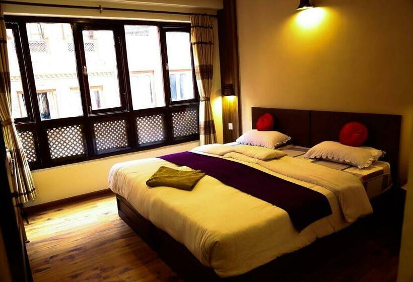 اتاق استاندارد, Kumari Guest House