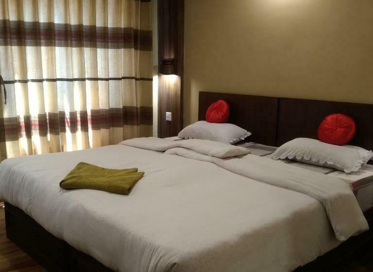 اتاق استاندارد, Kumari Guest House