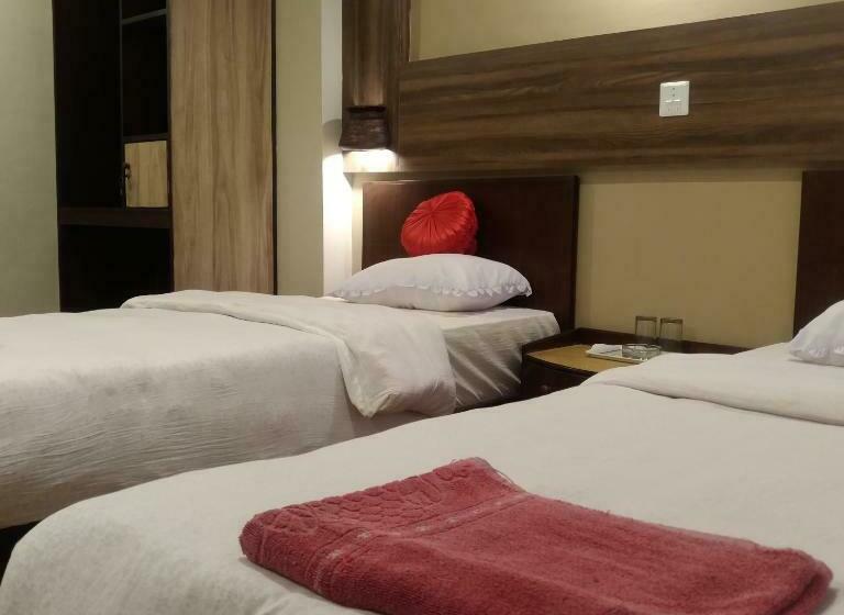 اتاق استاندارد, Kumari Guest House