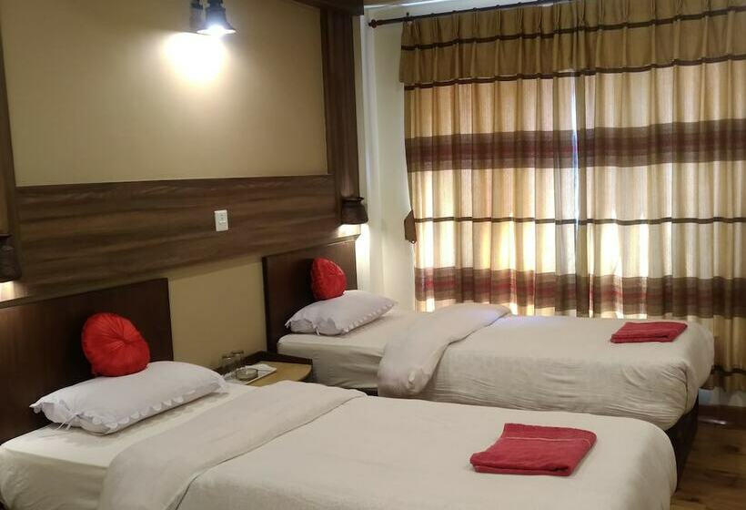 اتاق استاندارد, Kumari Guest House