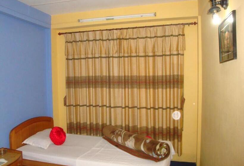 اتاق استاندارد, Kumari Guest House