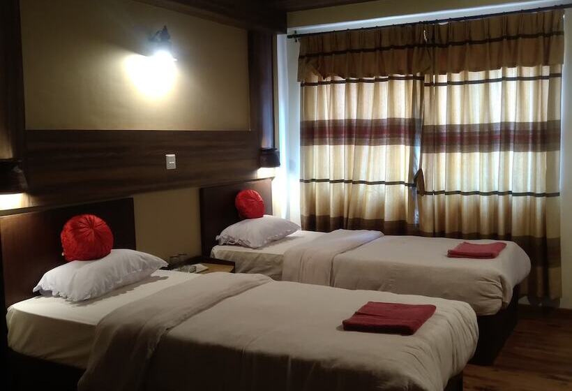 اتاق استاندارد, Kumari Guest House