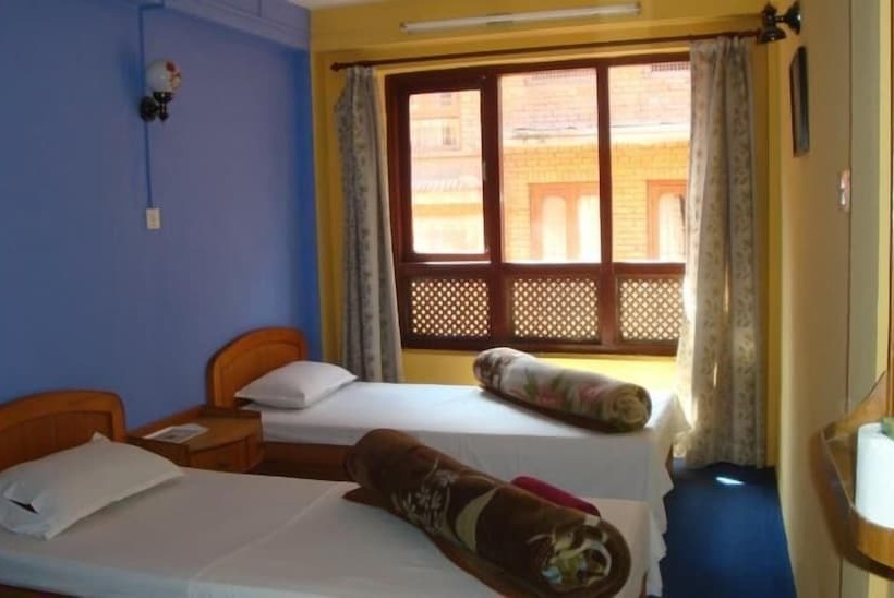 اتاق استاندارد, Kumari Guest House