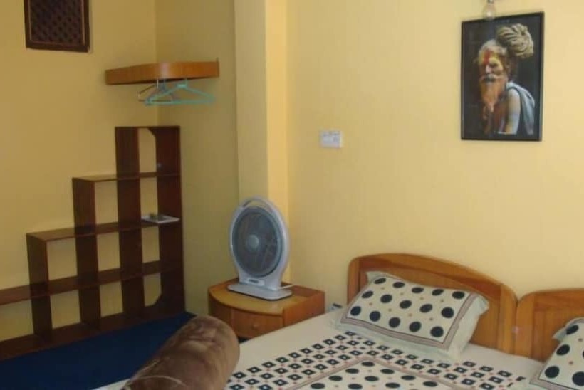 اتاق استاندارد, Kumari Guest House