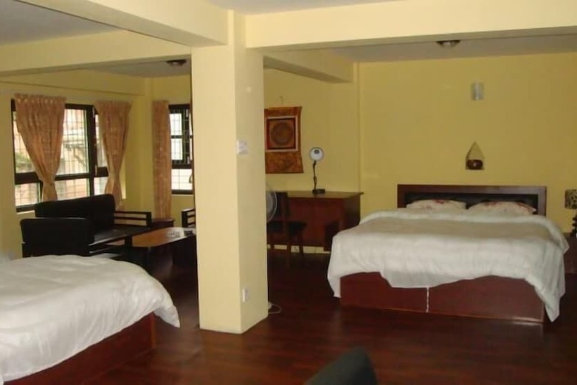 اتاق استاندارد, Kumari Guest House