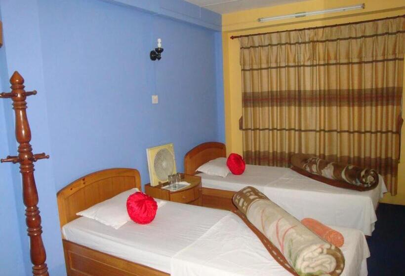 Standard room with outdoor bath, Kumari Guest House