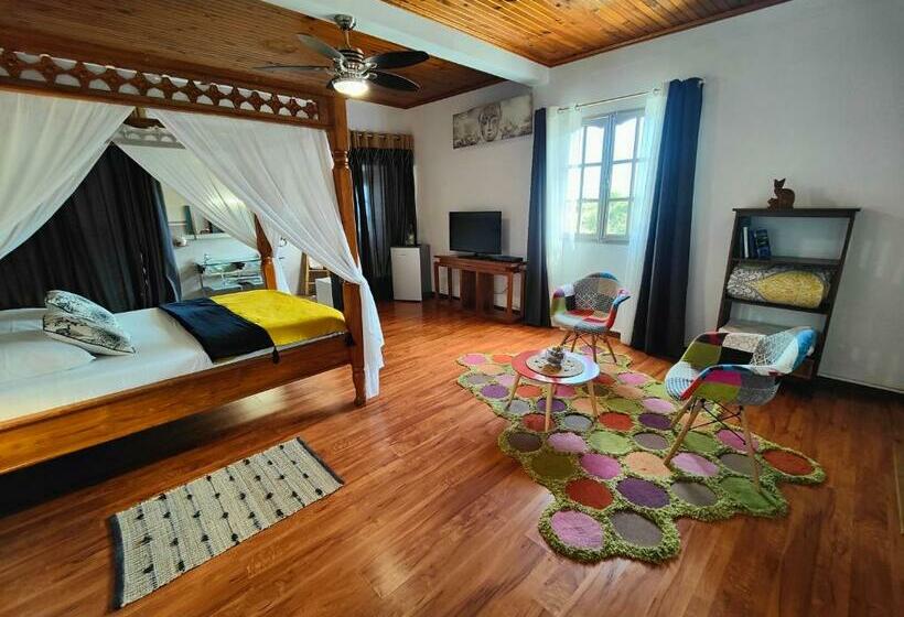 سوییت لوکس, Le Paille En Queue Résidence Touristique