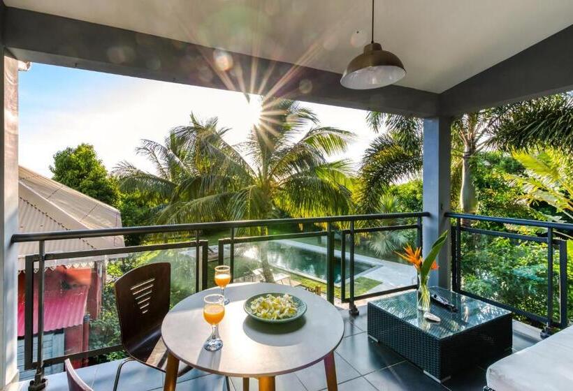 Habitación Estándar con Terraza, Tipalais