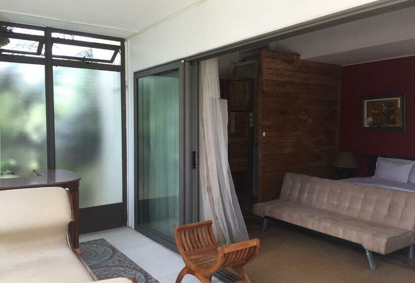 اتاق لوکس, Villa Alizee