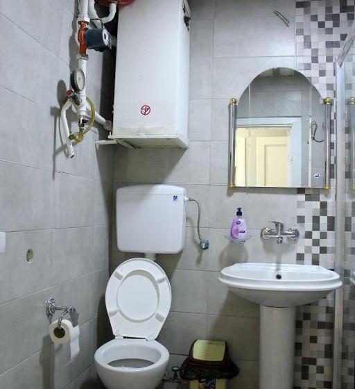 اتاق استاندارد با بالکن, Hostel 42