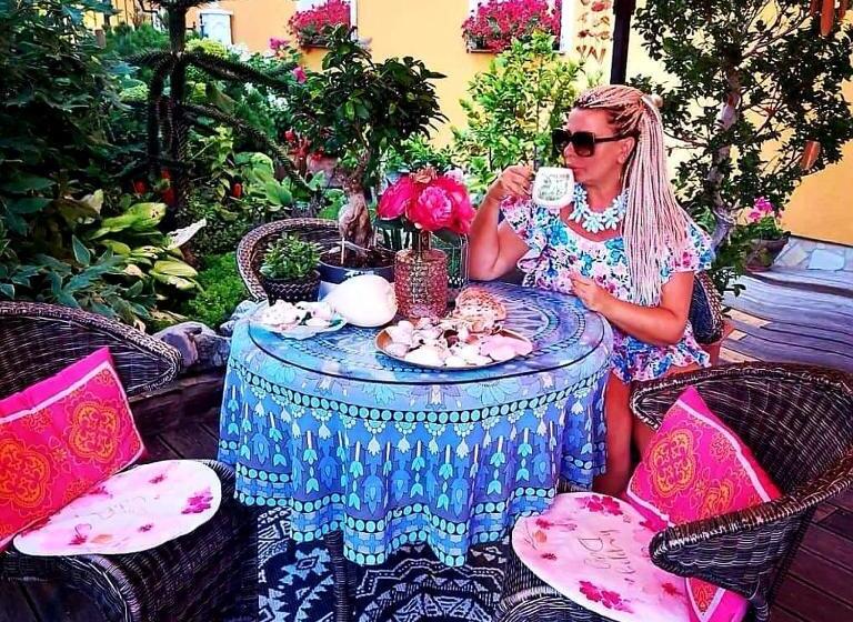 اتاق پنج‌تخته استاندارد, Hostel Sonce