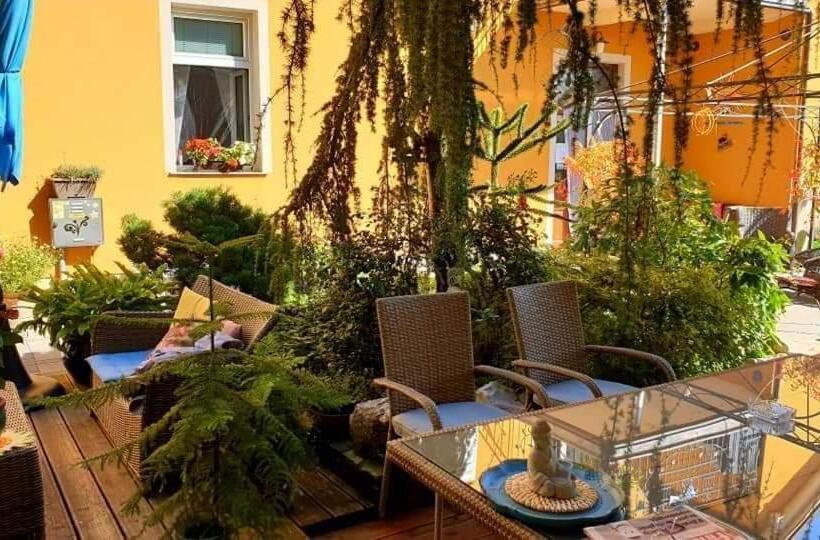 اتاق استاندارد چهار تخته, Hostel Sonce