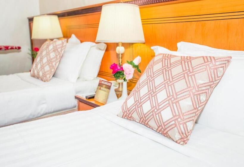 スタンダードルーム, Amjad Al Deafah