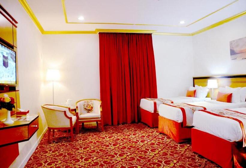 スタンダードトリプルルーム, Amjad Al Deafah