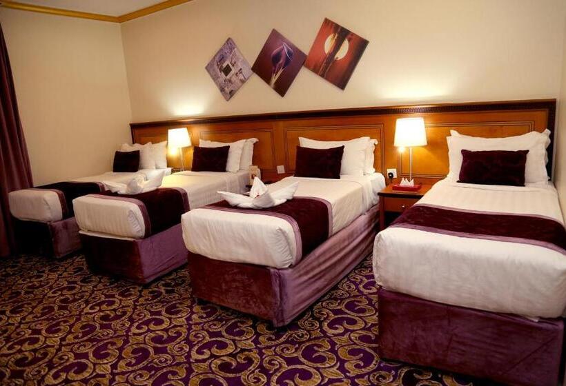 スタンダードスタジオ, Amjad Al Deafah