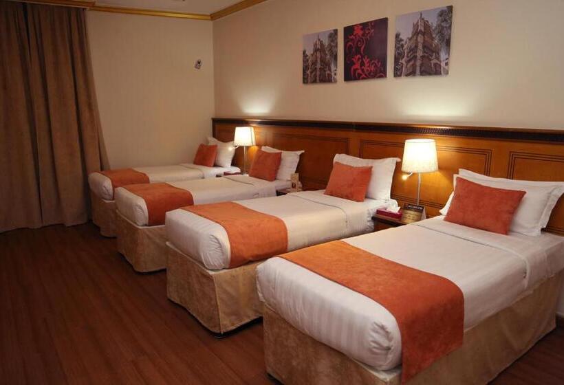 スタンダードスタジオ, Amjad Al Deafah