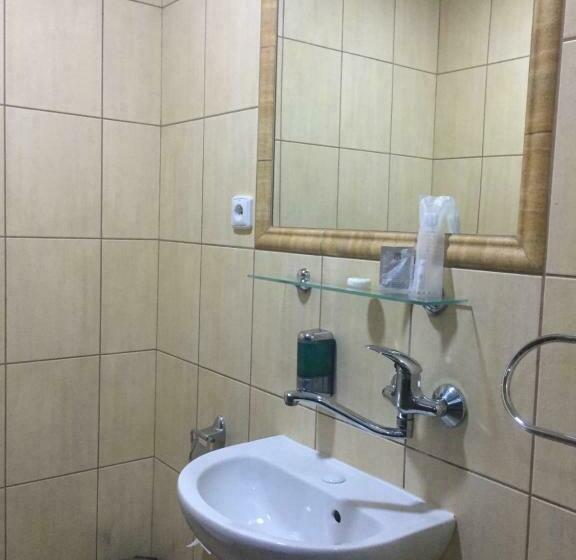 غرفة قياسية فردية, Bothe