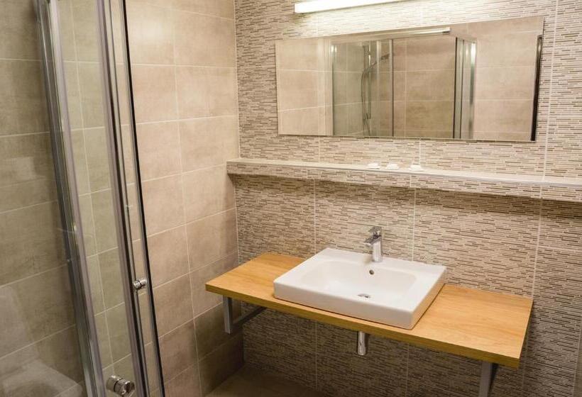 غرفة بريميوم, Bothe